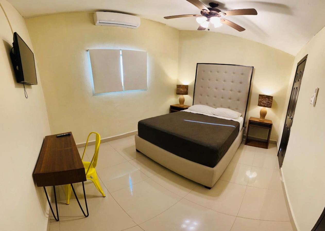 Hotel Don Carmelo Managua Bagian luar foto