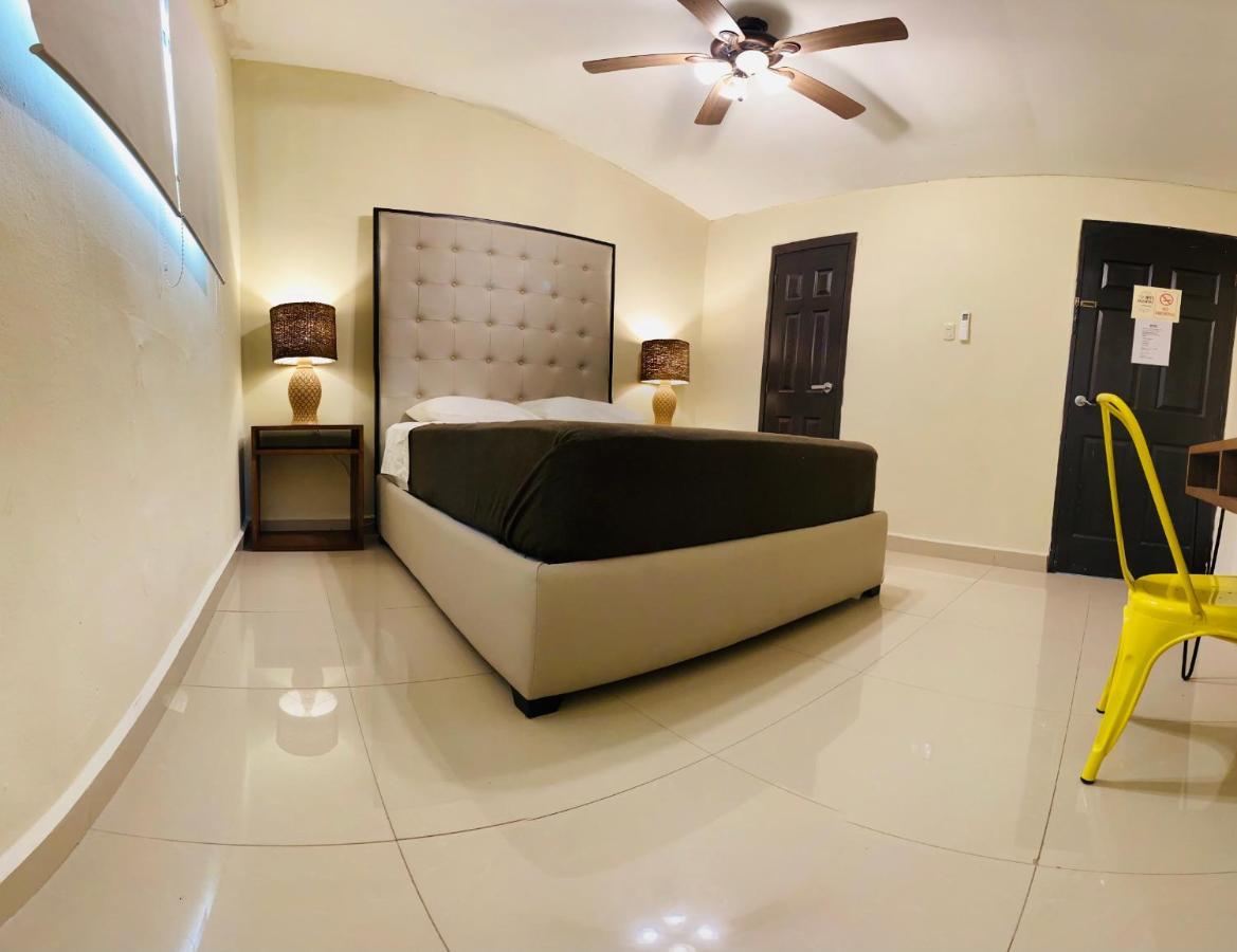 Hotel Don Carmelo Managua Bagian luar foto