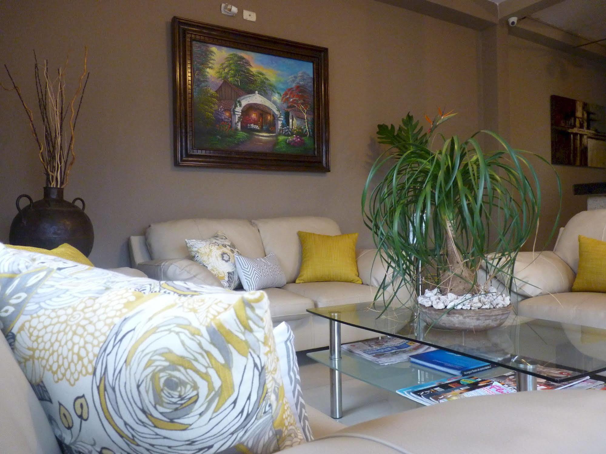 Hotel Don Carmelo Managua Bagian luar foto